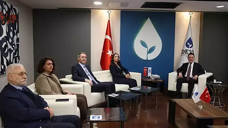 DEM Parti heyeti, DEVA Partisi Genel Başkanı Babacan'ı ziyaret etti
