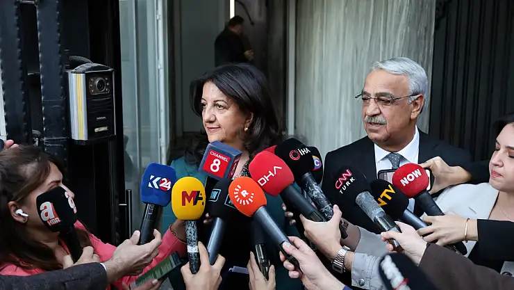 DEM Parti İmralı Heyeti Terörist Başı Öcalan'ın Mesajını Aktardı