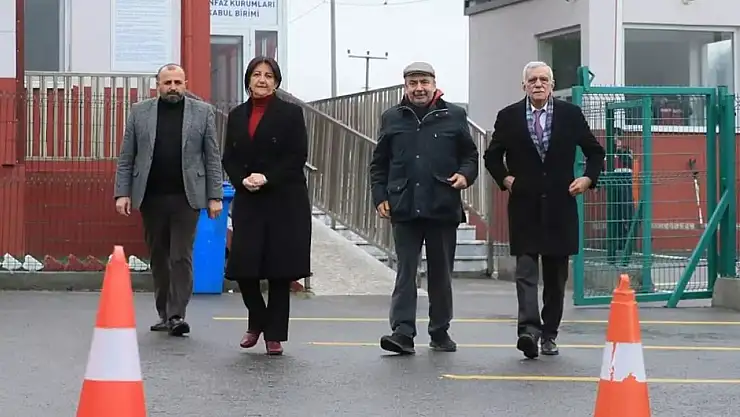 DEM Parti İmralı Heyetinden Öcalan Görüşmelerine İlişkin Yazılı Açıklama