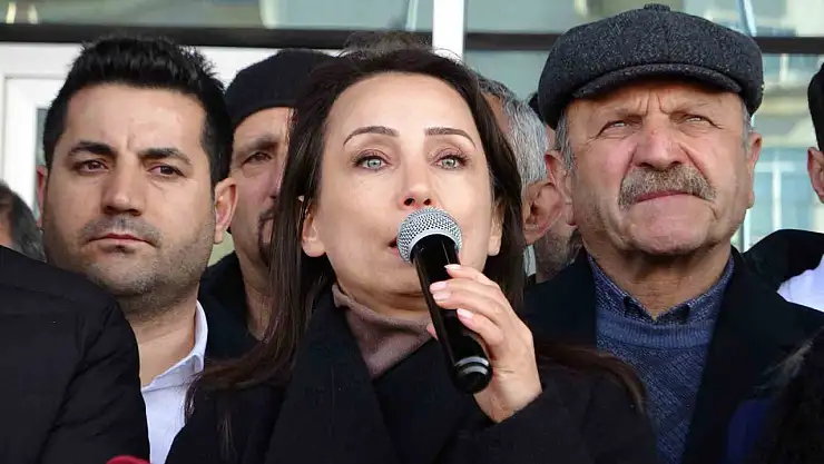 DEM Parti'li Hatimoğulları: 'Bu diyalogun barışla taçlanmasından yanayız'