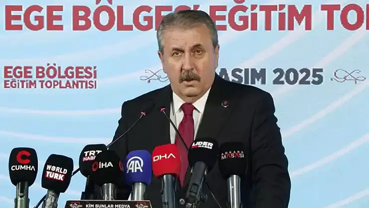 Destici KKTC'nin Adı Kıbrıs Türk Cumhuriyeti Olarak Yenilenmeli