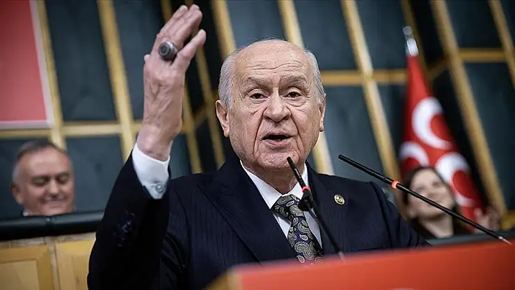 Devlet Bahçeli'den 15 Temmuz Mesajı: Gelecek nesiller teyakkuzda olmalı