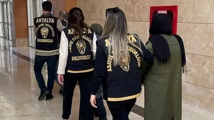 Dini duyguları istismar ederek dolandırıcılık yapan  şüpheliler tutuklandı