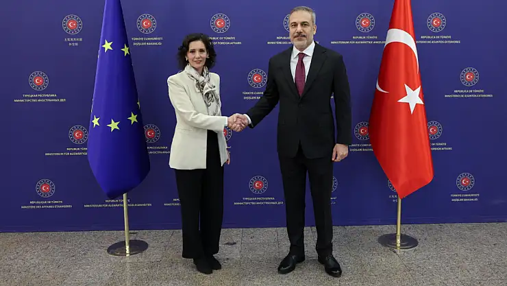 Dışişleri Bakanı Fidan, AB Komisyonu üyesi Lahbib'i kabul etti