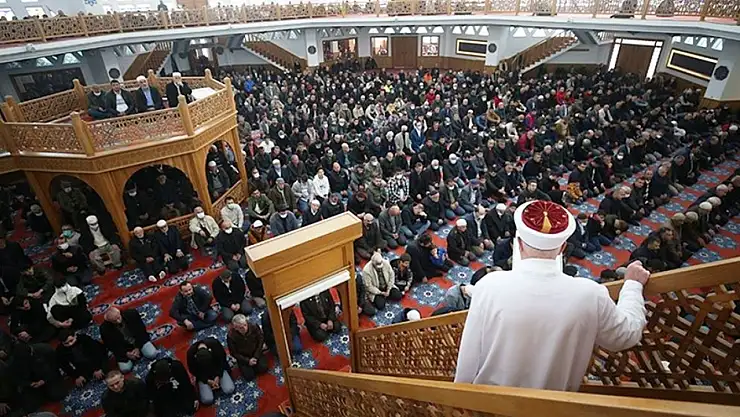 Diyanet'ten 'Peygamberimiz, Cami ve Namaz' hutbesi!