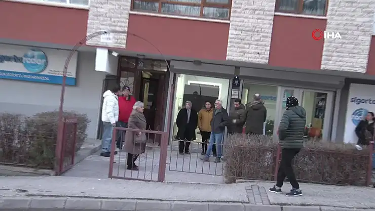 Doğalgaz Zehirlenmesinde  Anne, Baba Ve Çocuk Hayatını Kaybetti