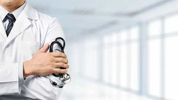 Doktorlar, Ebeler Ve Hemşireler İş Bırakıyor!