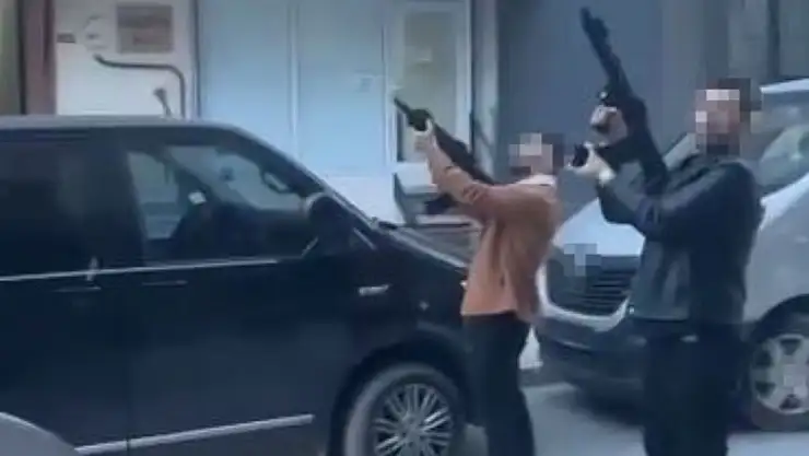 Düğünde Uzun Namlulu Silahlarla Ateş Açan Magandalar Yakalandı