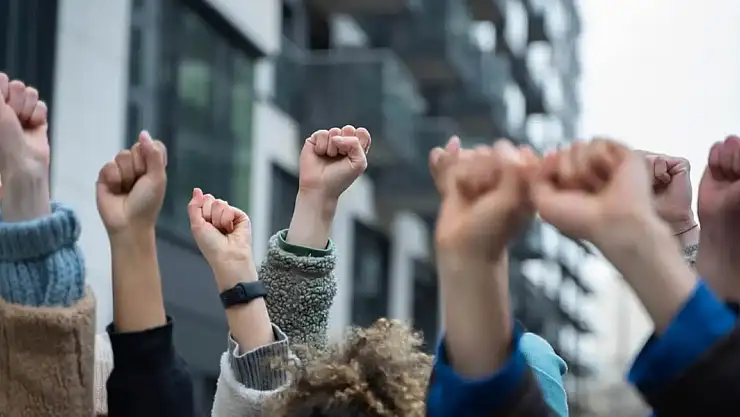 Dünya Müslüman Alimler Birliğinden grev çağrısı