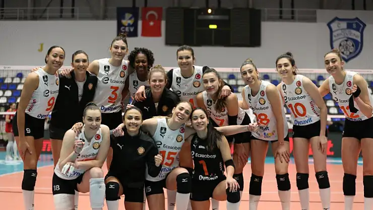 Eczacıbaşı Dynavit'ten play-off turuna galibiyet başlangıcı