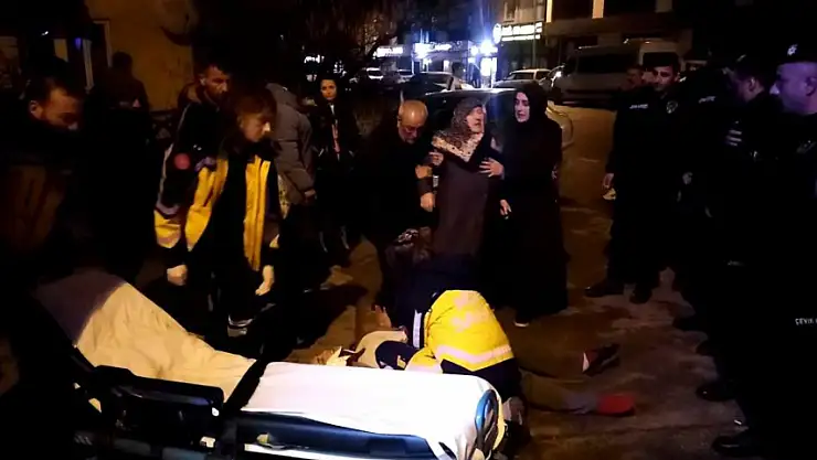 Ehliyetsiz sürücü 3 kişilik aileyi az kalsın eziyordu