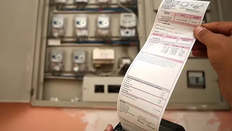 Elektriğe 1 Nisan'dan itibaren yüzde 25 zam! İşte elektrik faturalarında yeni dönemin detayları