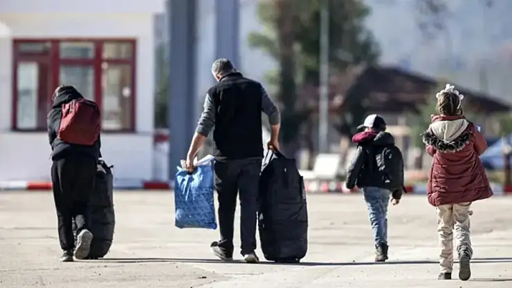 Esad Rejiminin Ardından 1,4 Milyondan Fazla Suriyeli Evine Döndü