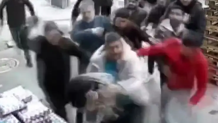 Esenyurt'ta çevreye zarar veren şahsa meydan dayağı atıldı