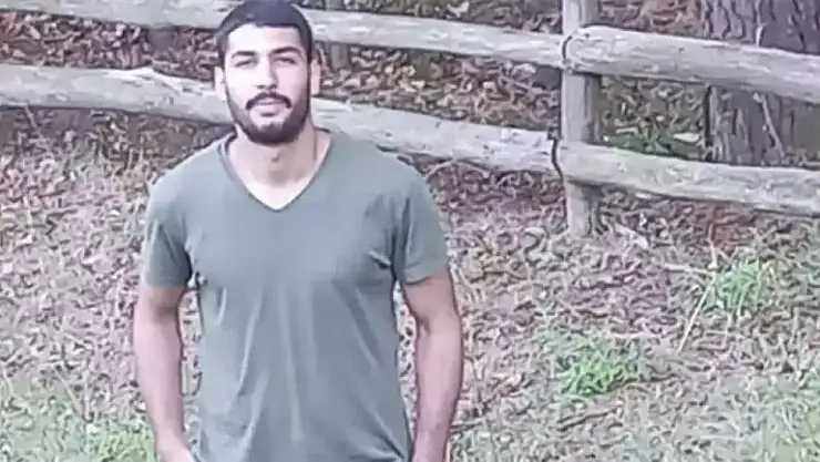 Etrafı kirletip gürültü yapanları uyardı, canından oldu!