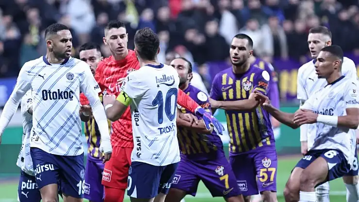 Eyüpspor - Fenerbahçe Maçı Devre Arasında Tünelde Neler Yaşandı? Mourinho Açıkladı, 200 Kişi Vardı!