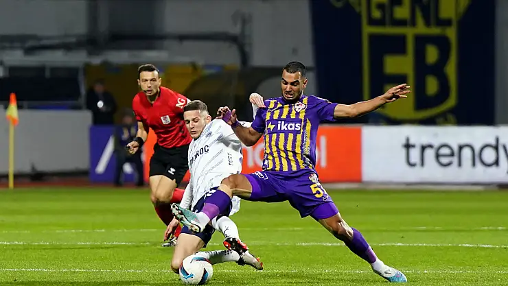 Eyüpspor - Fenerbahçe Maçına Hakem Emre Kargın Damga Vurdu! Eyüpspor: 1 - Fenerbahçe: 1
