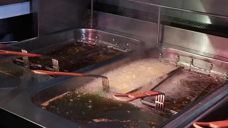 Fast Food İşletmelerine 29 Bin 500 TL Cezalı Yağ Denetimi