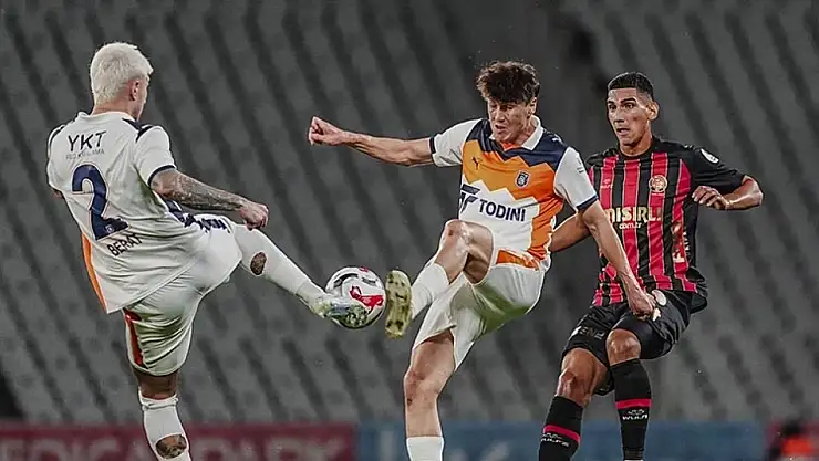 Fatih Karagümrük: 0 - RAMS Başakşehir FK: 2