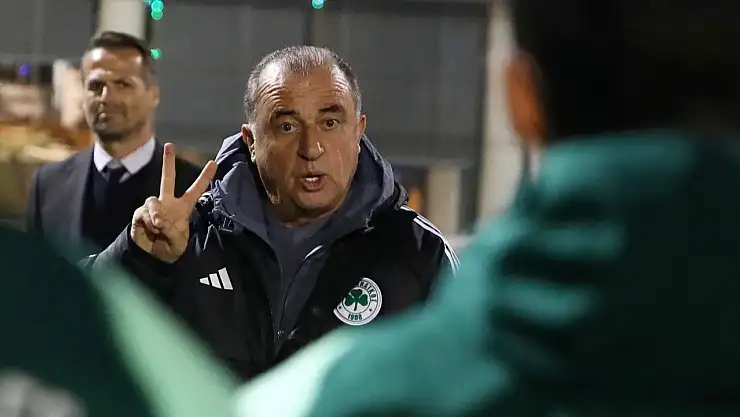 Fatih Terim Yunanistan'da İlk Galibiyetini Aldı!