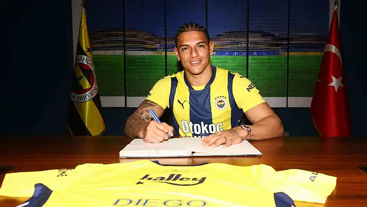 Fenerbahçe, Diego Carlos'u kadrosuna kattı