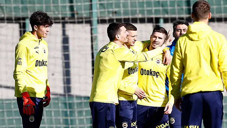 Fenerbahçe Kayseri'ye 5 eksikle gidiyor