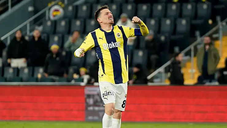 Fenerbahçe, Mert Hakan Yandaş'ın ameliyat olduğunu açıkladı