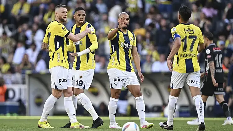 Fenerbahçe Sezonu Galibiyetle Kapattı Konyaspor'u 2-1 Mağlup Etti