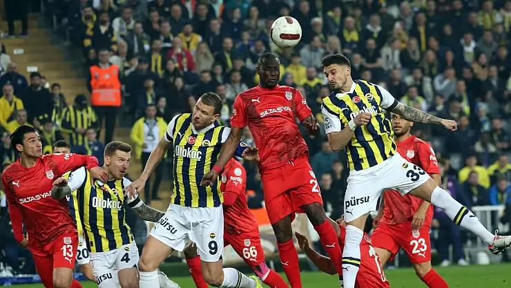 Fenerbahçe Zirve Takibini Sürdürdü