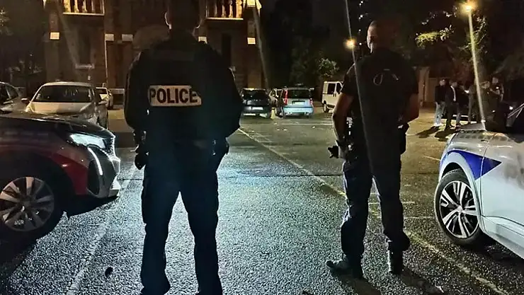 Fransa'da patlama: 12 kişi yaralandı