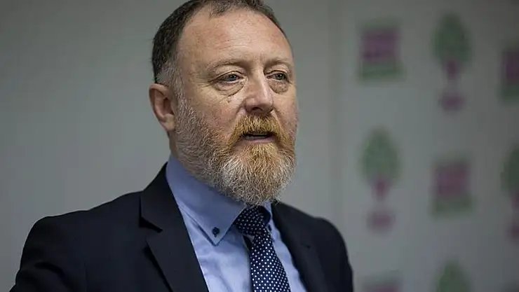 'Free İmamoğlu' dövizi kaldırmayan Sezai Temelli'den açıklama