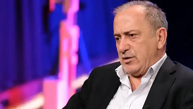 Gazeteci Fatih Altaylı Evinden Gözaltına Alındı