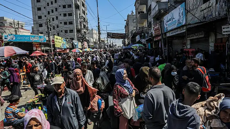 Gazze'de Bayramda Bile Katliamlar Devam Ediyor