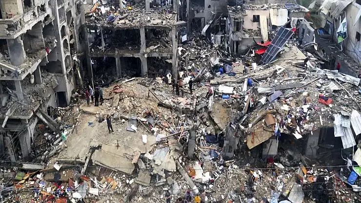 Gazze'de can kaybı 27 bin 708'e yükseldi