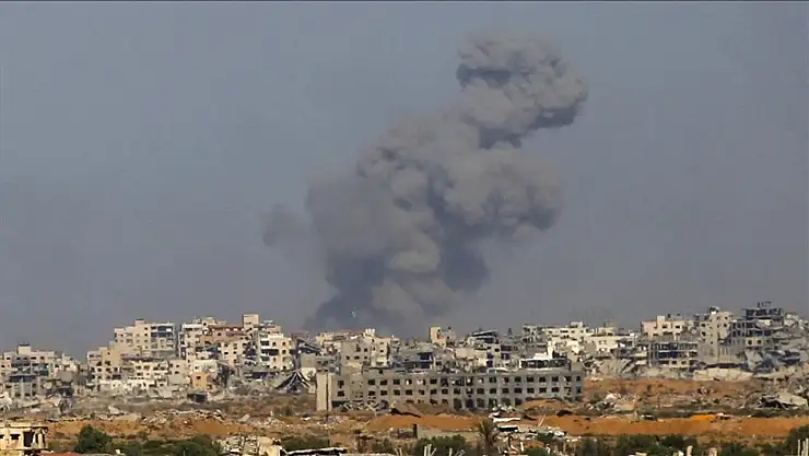 Gazze'de İsrail Yıkımı Sürüyor