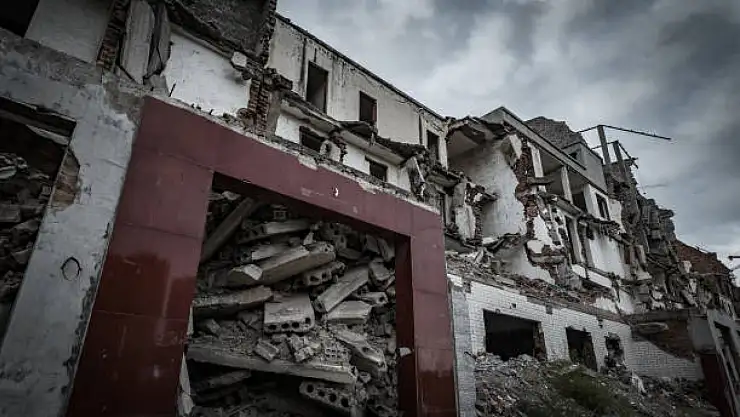 Gazze Şeridi'nde saldırılar durmuyor, katliam devam ediyor!