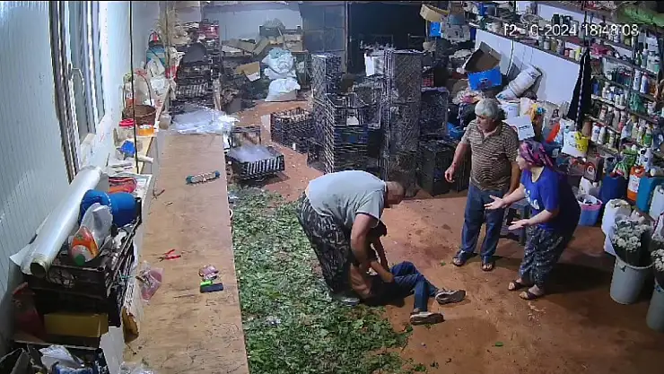 Gencin Tek Yumrukla Komalık Olduğu Anlar Kamerada