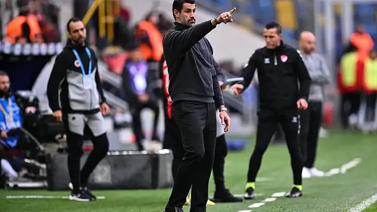 Gençlerbirliği teknik direktörü Volkan Demirel görevinden istifa etti