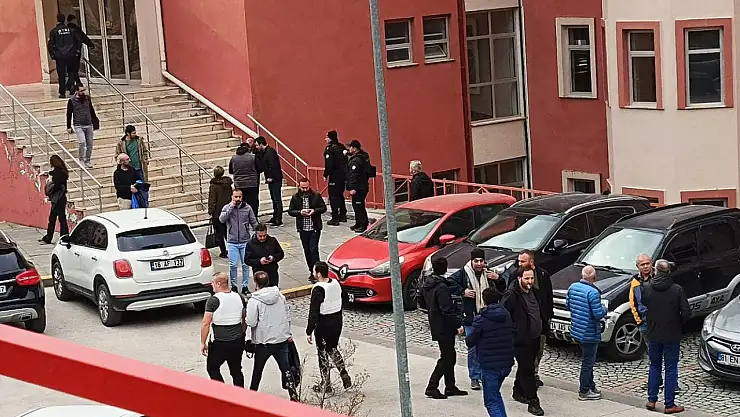 Gümüşhane Üniversitesi'nde silahlı rehine krizi