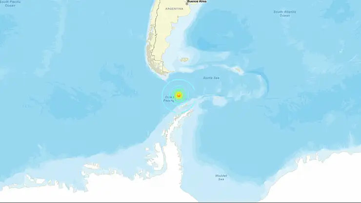 Drake Geçidi'nde 7,8 büyüklüğünde deprem!