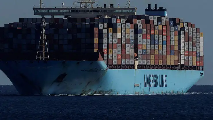 Husiler Kızıldeniz'de ABD Gemisini Vurdu!