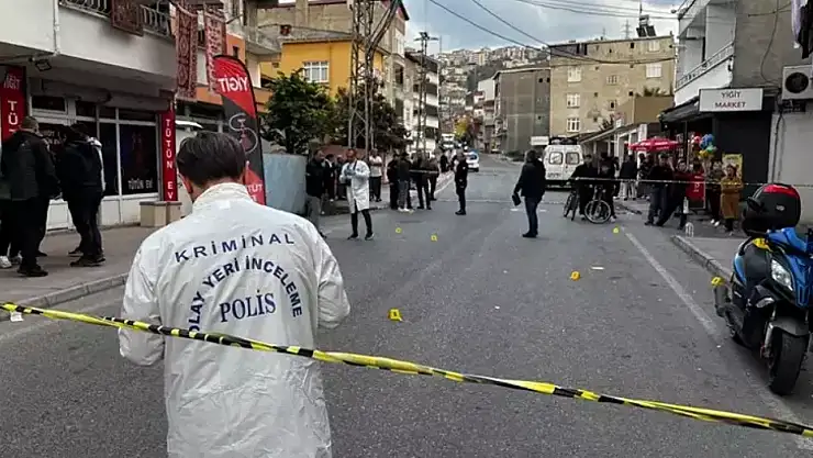 Husumetlilerine 3 motosikletle gelip ateş açtılar