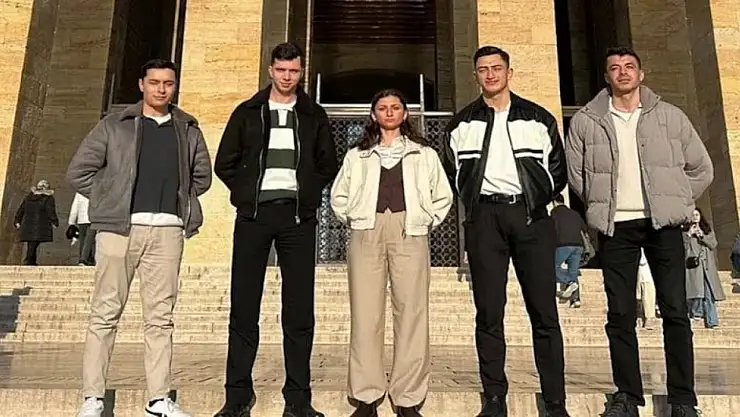 İhraç edilen teğmenler neden ortak ev tuttu? Evde kimler kalıyor?