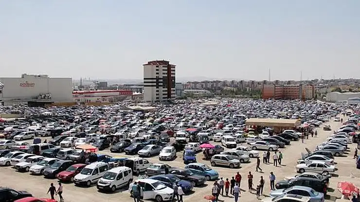 İkinci el otomobilde durgunluk bakan çok, alan az