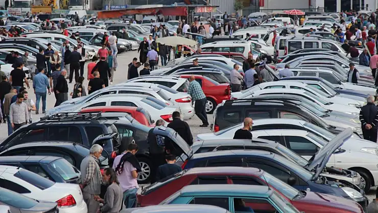 İkinci Elde En Hızlı ve En Yavaş Satılan Araçlar Hangi Modeller?