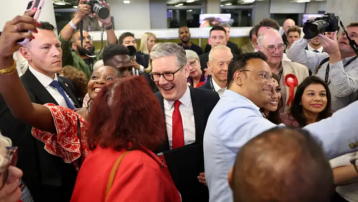 İngiltere'de 14 Yıllık Muhafazakar Parti İktidar Sona Erdi! Seçim Sonrasında Neler Olacak?