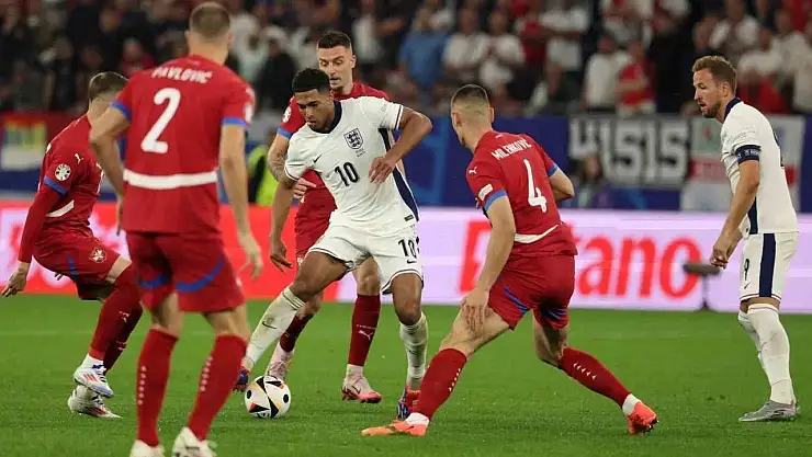 İngiltere Sırbıstan'ı Zor Geçti!