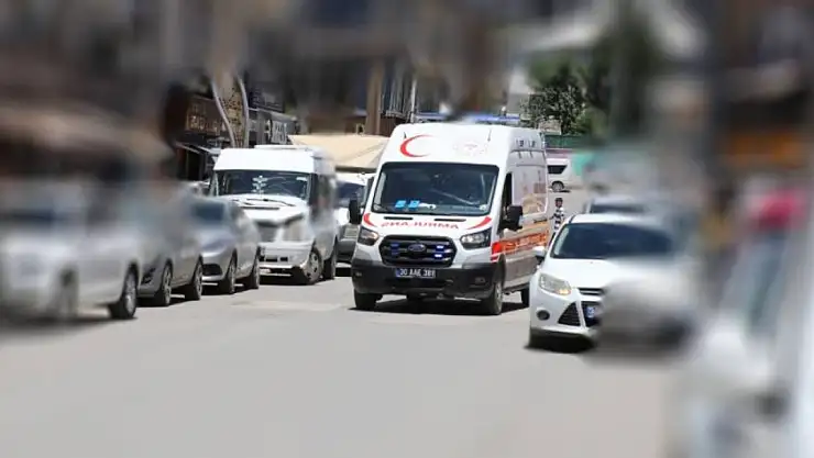 Irak sınırında askeri araç kaza yaptı: 8 asker yaralandı