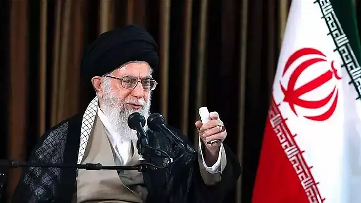 İran Dini Liderinin Facebook ve Instagram hesapları Askıya Alındı