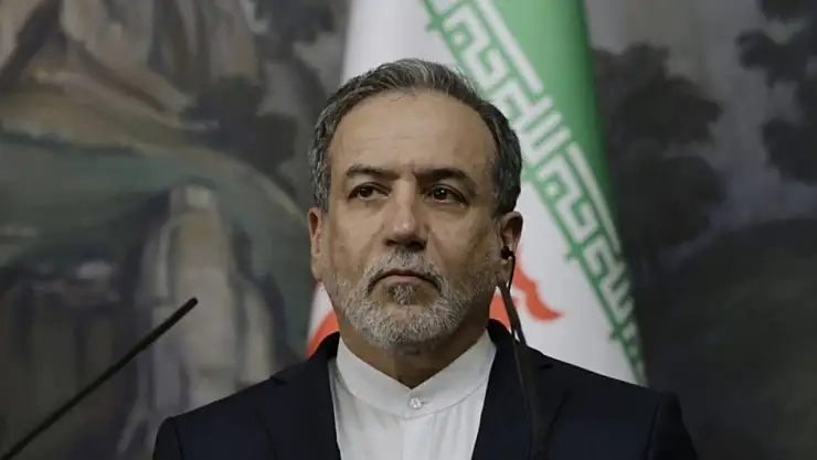 İran Dışişleri Bakanı Arakçi ABD İle Müzakerelerin Devam Etmesi Mantıklı Değil